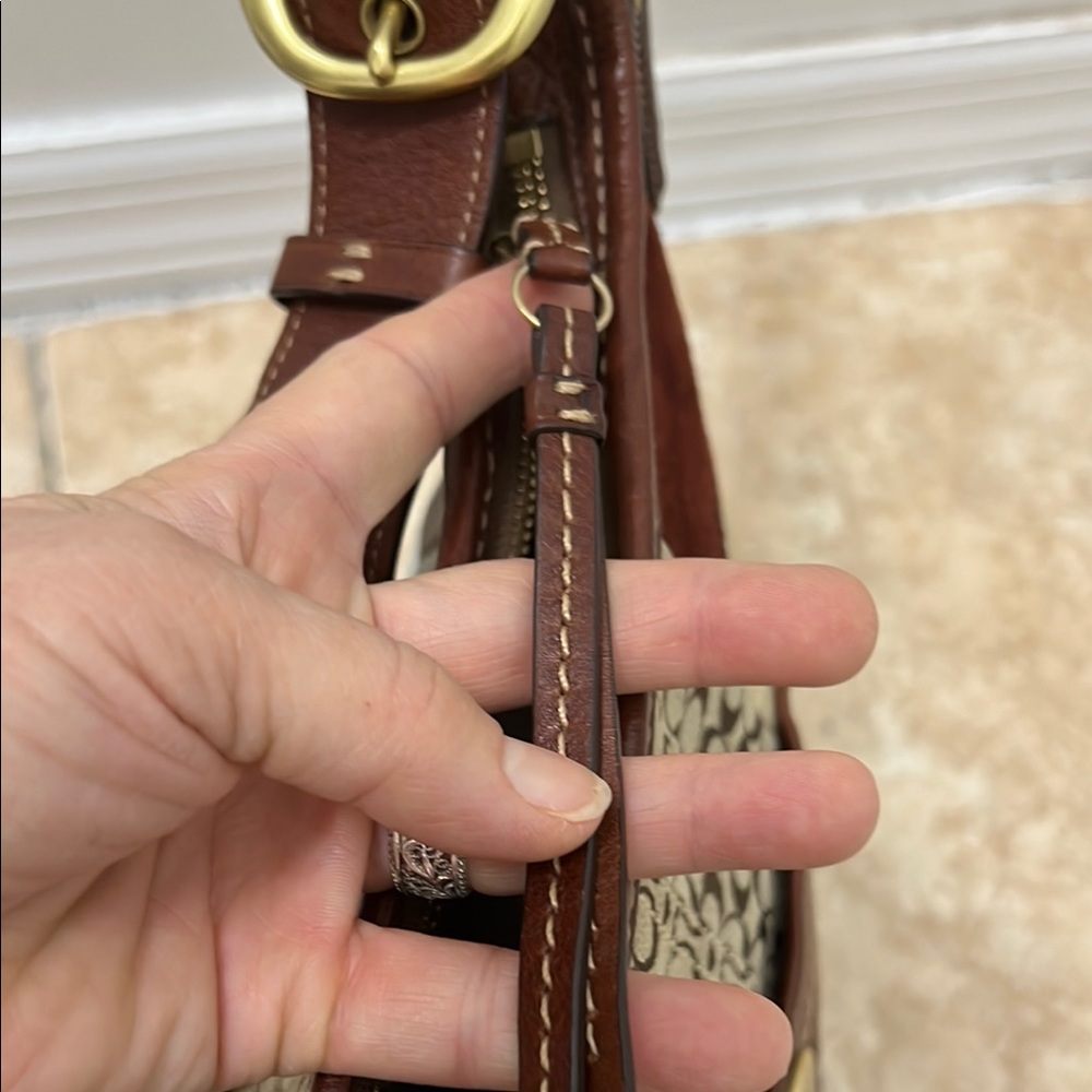 Coach Leather Shoulder Bag with Patchwork Design vintage in great condition - Picture 8 of 15